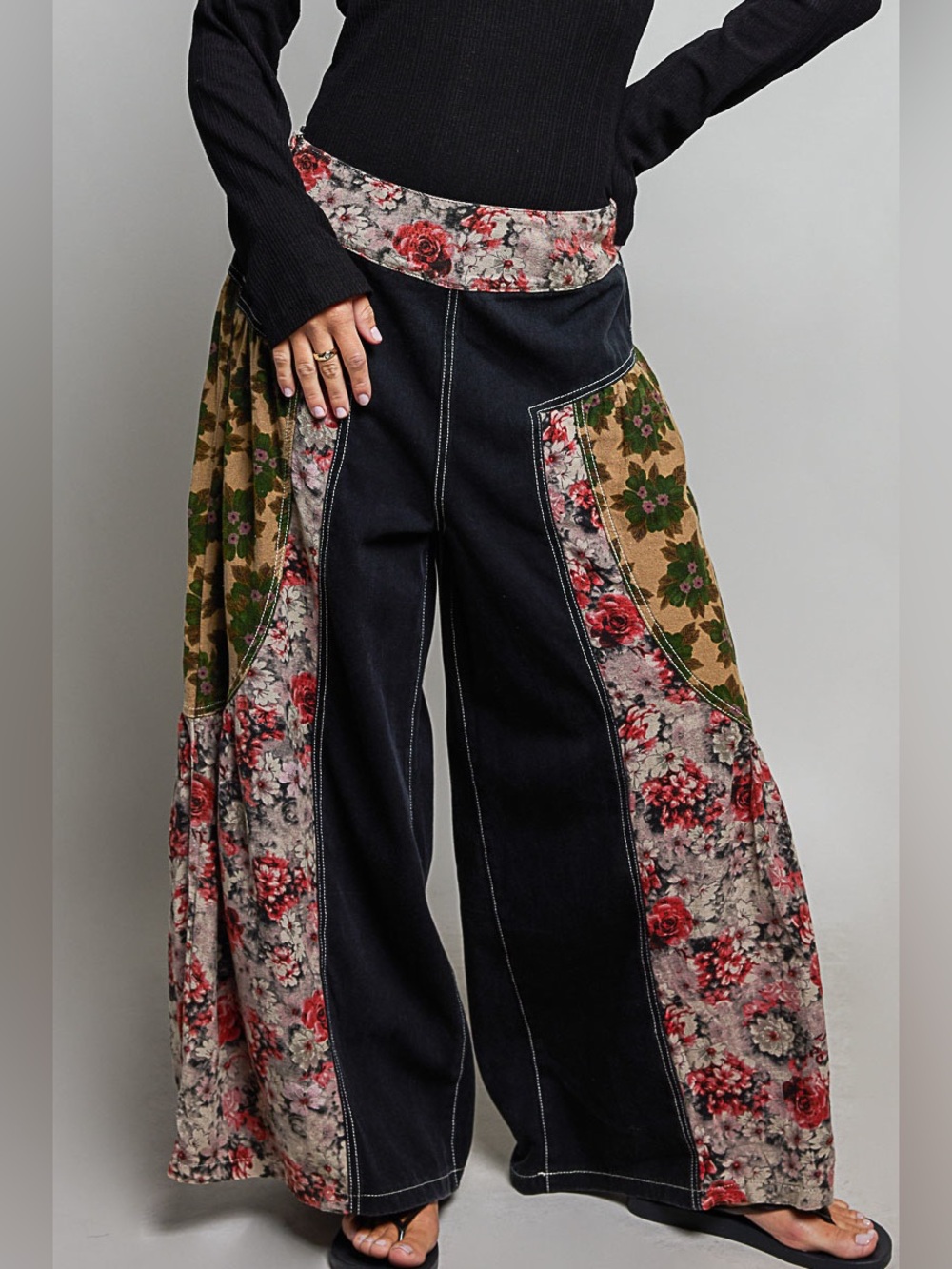 #02 R4-1 New! 🔥POL Boho Patchwork Floral Wide-Leg Black Pants